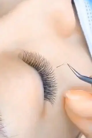 マツエク・マツパ TACHIBANA EYE LASHのネイルデザイン