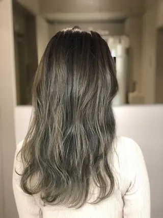 セミロング EIGHT 船橋のヘアスタイル