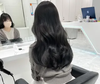 カラー 夏っぽ韓国style 🇰🇷表参道美容室のヘアスタイル