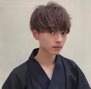 カラー パーマ メンズ 髪質改善🫧ベージュ 椙山 響のヘアスタイル