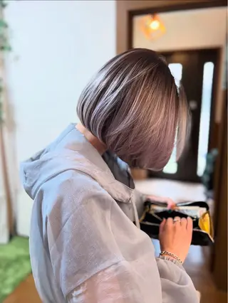 ミディアム カラー MERCI所属・マツモト コウダイのヘアスタイル