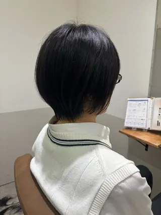 ショート レイヤー／ショート 似合わせ🥇のヘアスタイル