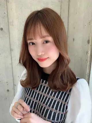 セミロング カラー 韓国ヘア特化型美容師 カワノマイ🇰🇷のヘアスタイル