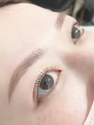 マツエク・マツパ アイブロウ Pool所属・Pool高橋 祐里奈のマツエク・マツパデザイン