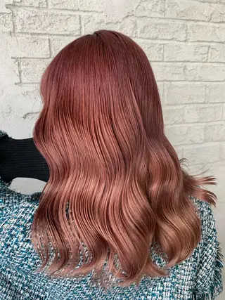 セミロング 🇺🇸ハイライト特 化美容師🇺🇸漆沢のヘアスタイル