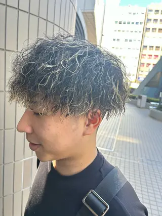 ミディアム パーマ メンズ 大阪/梅田/シャドウ パーマ/ノボリユウタのヘアスタイル