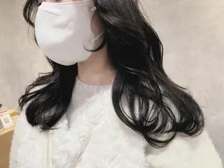 セミロング カラー 中村 ひなたのヘアスタイル