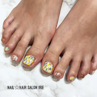 ネイル Hair salon Irie所属・與儀 知佳のネイルデザイン