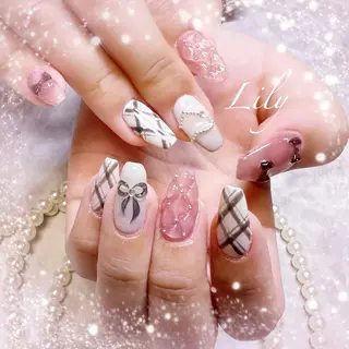 ネイル Nailsalon Lilyのネイルデザイン