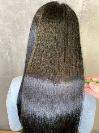 ロング カラー ツバサ 髪質改善のヘアスタイル