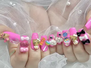 ネイル EMILIO NAIL所属・スカルプ専門店 エミリオ ネイルのネイルデザイン