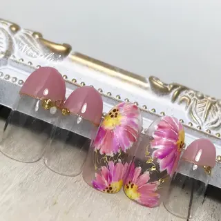 ネイル Merrily's所属・Merrily's Hagi Minaのネイルデザイン