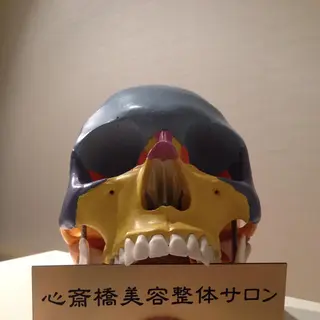 整体師×理容師 心斎橋美容整体サロンのエステ・リラクイメージ