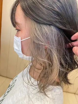 ミディアム _WHITE難波店[アンダーバーホワイト]所属・艶カラー/髪質改善 /韓国風/中村嘉秀のヘアスタイル