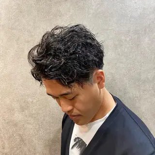 パーマ 近藤 七海／箕面／艶カラーのヘアスタイル