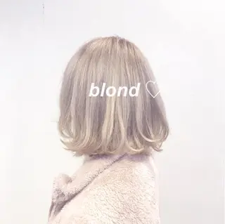 ショート カラー 池袋/透明感カラー 🎀Yuri🎀のヘアスタイル