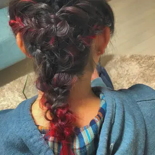 ロング カラー 岡村 玲奈のヘアスタイル