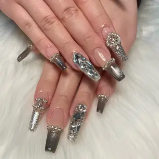 ネイル adorable 〈Kurumi〉のネイルデザイン