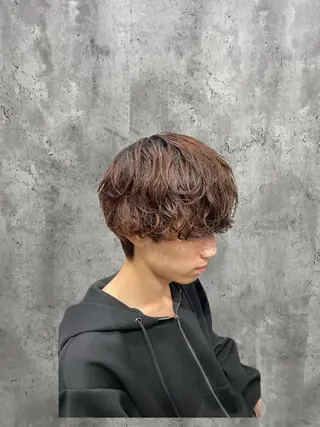 ショート パーマ メンズ 韓国ヘア/シャドウ パーマ大久保🇰🇷のヘアスタイル