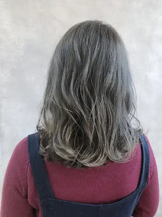 ミディアム カラー MOU namba ムウナンバのヘアスタイル