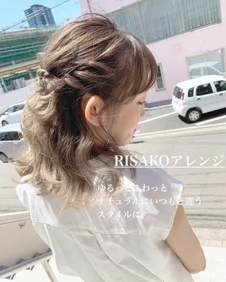ミディアム カラー ヘアアレンジ flocci🌙 フロクシのヘアスタイル