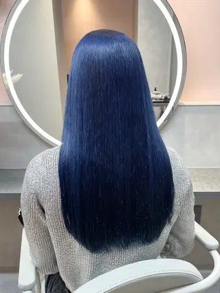 カラー Riri /ブリーチのヘアスタイル