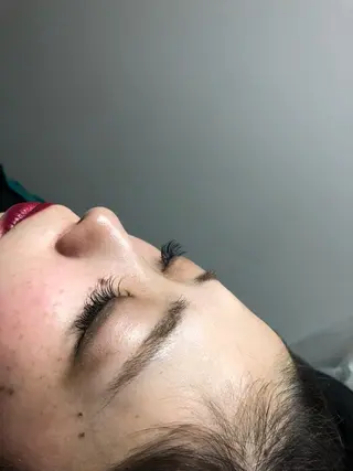 マツエク・マツパ VIEWユリナ メイク/ カットのヘアスタイル