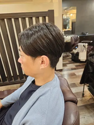 ミディアム Les Garcons所属・大人モテ髪／ 🍃ともき🍃のヘアスタイル