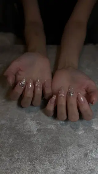 ネイル Nail MOANAのネイルデザイン