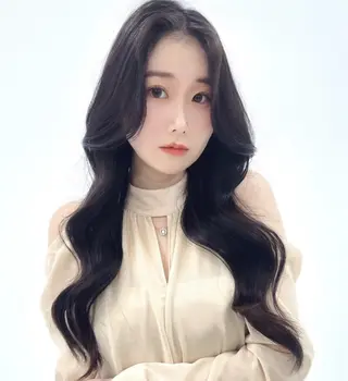 ロング カラー 🫧透明感カラー支持 No.1🫧‪ハルカのヘアスタイル