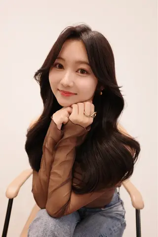 セミロング 韓国くびれヘア 顔まわり新宿/さやかのヘアスタイル