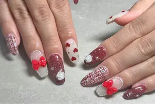 ネイル LAVISH nanamiのネイルデザイン