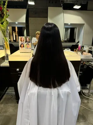 ロング タツキ/レイヤー/ パーマ/艶カラーのヘアスタイル