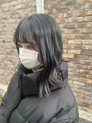 ミディアム ショート/ボブ/透明 感カラー/高橋あみのヘアスタイル