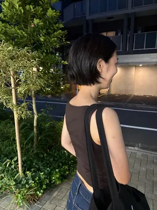 ショート NOUN所属・eri kinjoのヘアスタイル