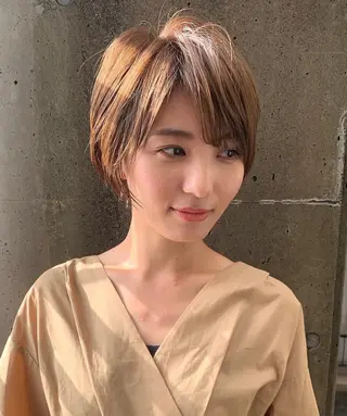 ショート WILLOW 京橋のヘアスタイル