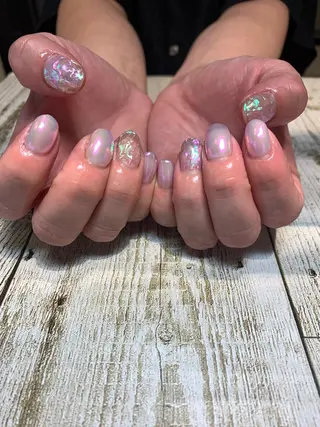ネイル imymemine所属・渡邊 束紗のネイルデザイン