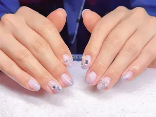 ミディアム Kira ネイルサロン南口店のネイルデザイン