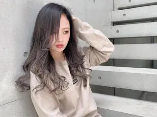 ロング カラー RAIA💎ケア ブリーチ&パーマ💎のヘアスタイル