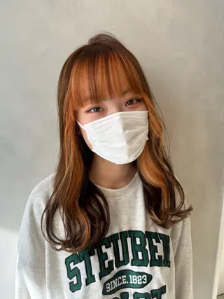 セミロング カラー デザインカラー/パー マ🦖外岡咲希🦖のヘアスタイル