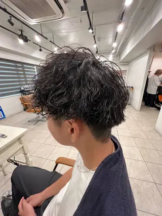 パーマ メンズ メンズカットグラデー ションカラー/ケイゴのヘアスタイル