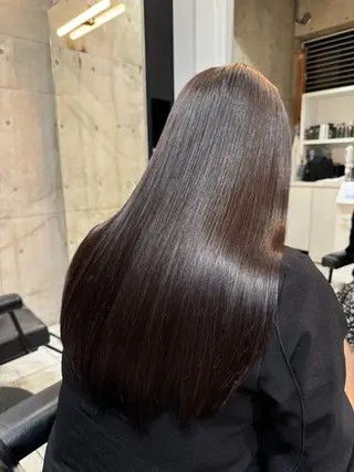 ロング Luxe所属・Luxe表参道 髪質改善　奈良のヘアスタイル