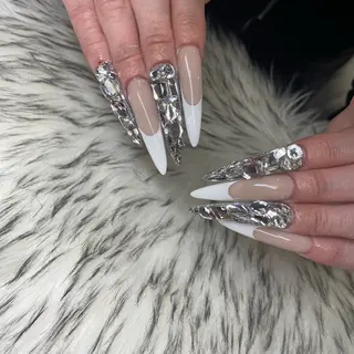 ネイル la vie  Luire所属・la vie Luire ｱｽｶのネイルデザイン