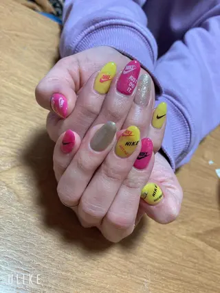 ネイル Nail Salon KRのネイルデザイン