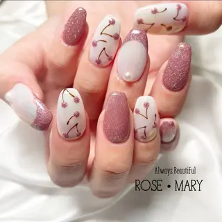 ネイル ROSE・ MARY 鈴木のネイルデザイン