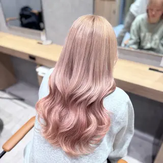 ロング カラー ハイトーン/ピンク 🎀山岸 沙弥香のヘアスタイル