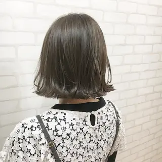 ショート カラー ヘアアレンジ ✨艶髪✨透明感✨ 山内大樹のヘアスタイル