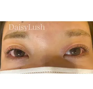 マツエク・マツパ DaisyLash 大阪駅前第3ビルのマツエク・マツパデザイン