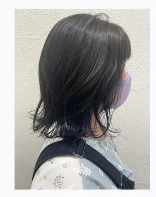 ミディアム カラー 下平 秀美のヘアスタイル