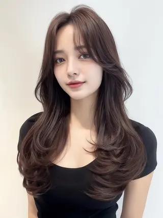 ロング シンタニ ナオトのヘアスタイル